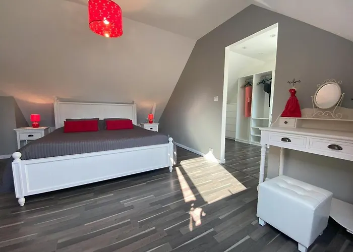 Le Moulin * Saint-Pair-sur-Mer